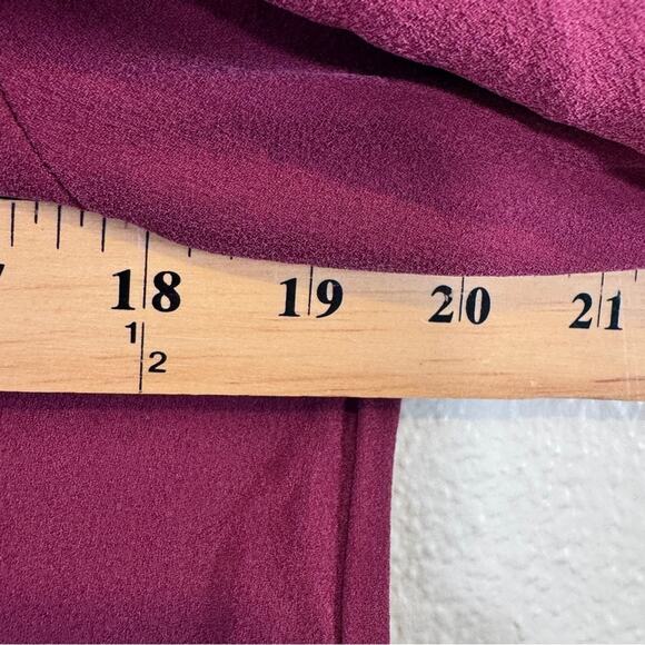 Eileen Fisher Burgundy Red Silk Button Down Shirt Womens XS Fall Preppy Casual - Picture 3 of 9